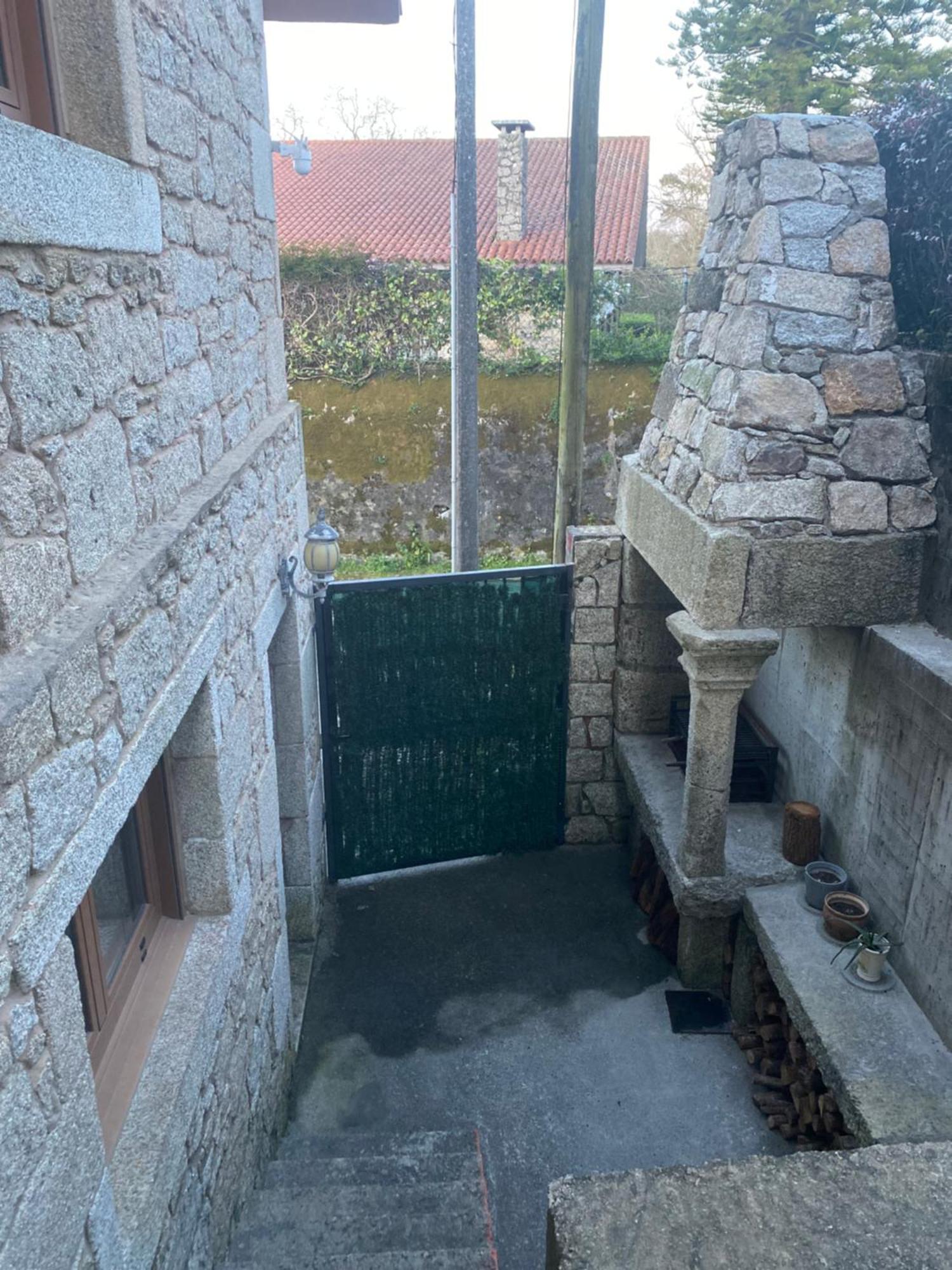 Chalet Entero Confort Ribeira Esterno foto